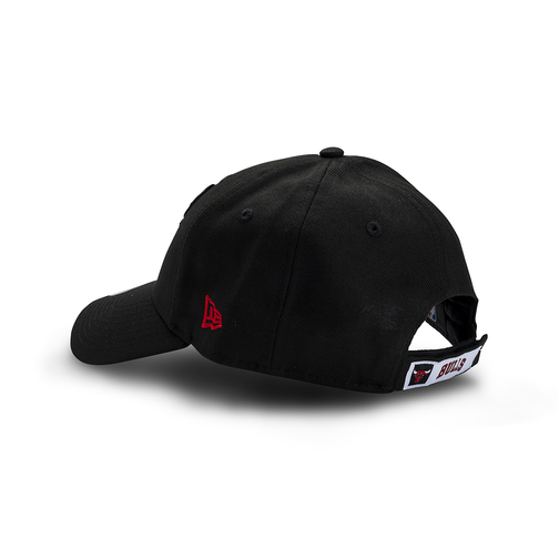 Footlocker hats deals